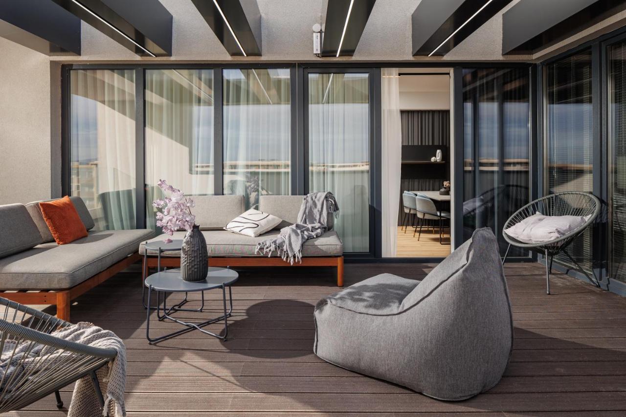 Mandala Designer Apartments With Free Private Parking, Near Mall Coresi *