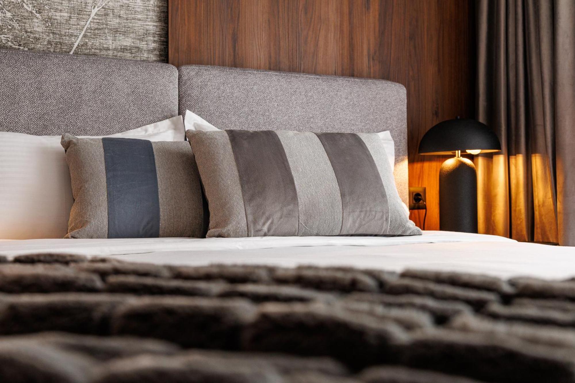 Mandala Designer Apartments With Free Private Parking, Near Mall Coresi * Brașov